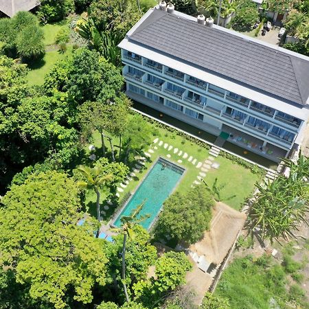 Mahamustika Riverside Canggu  Exterior photo